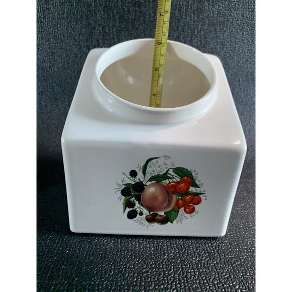 Hyalyn White Ceramic Canister w/ Lid Fruit Motif Wood 199S Vintage MCM - Picture 13 of 16